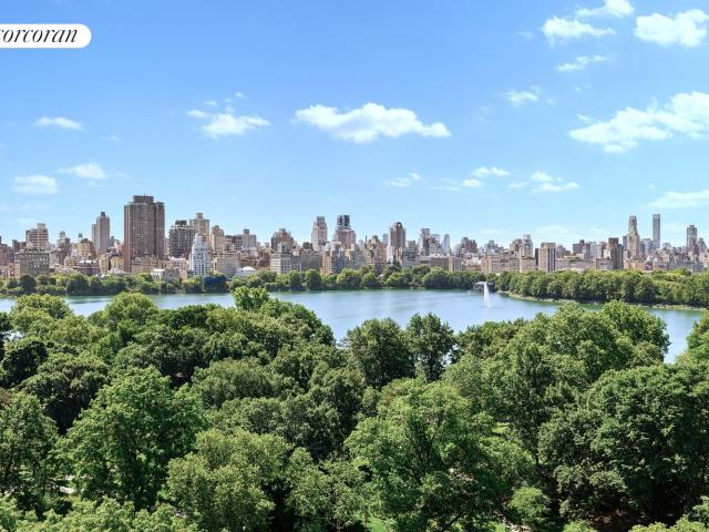 Property for sale in Manhattan Community Board 7, New York
