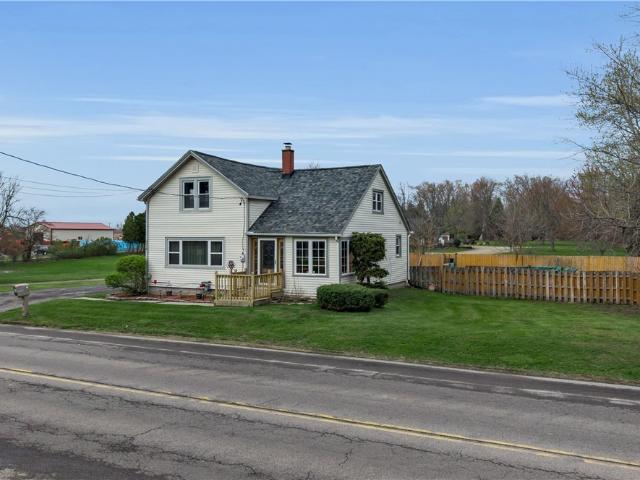 House for sale in West Seneca, New York