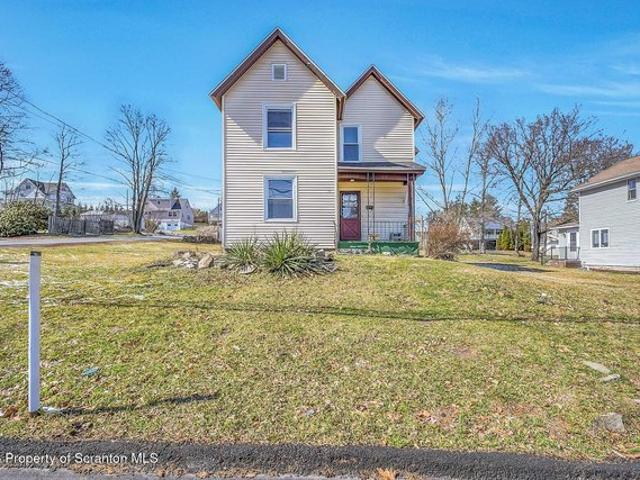 House for sale in Clarks Summit, Pennsylvania