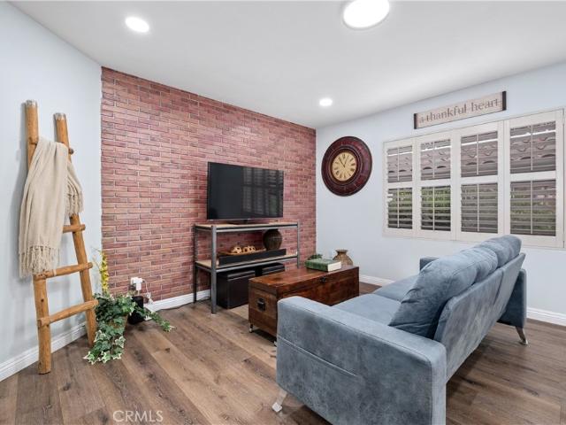 Condo for sale in Oak Creek, Irvine