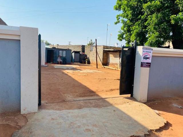 Land for sale in Vosloorus, Gauteng