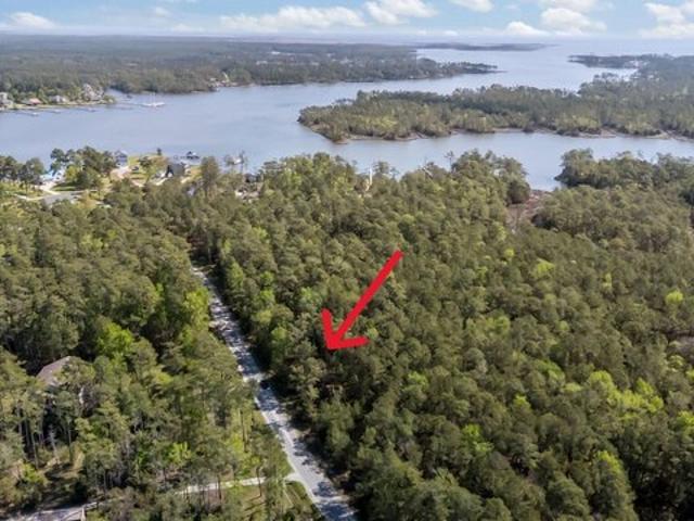 Land for sale in Oriental, North Carolina
