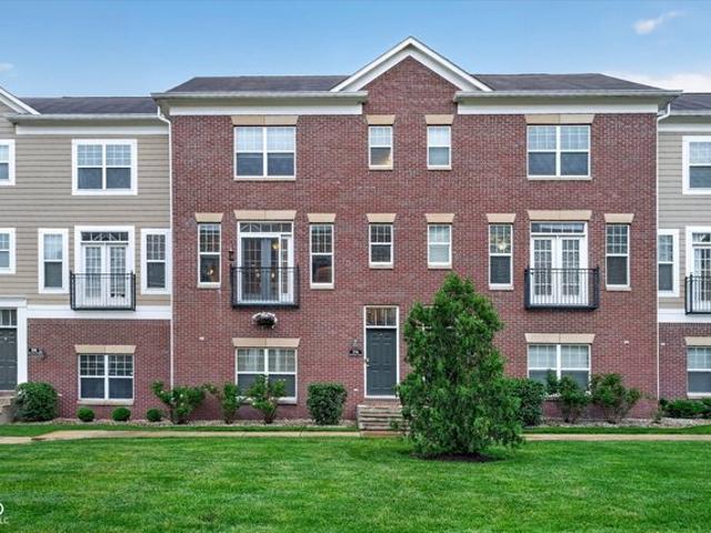 Condo for sale in Carmel, Indiana