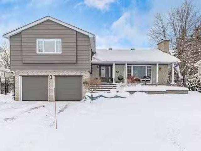 House for sale in Beaconsfield House for sale in Beaconsfield