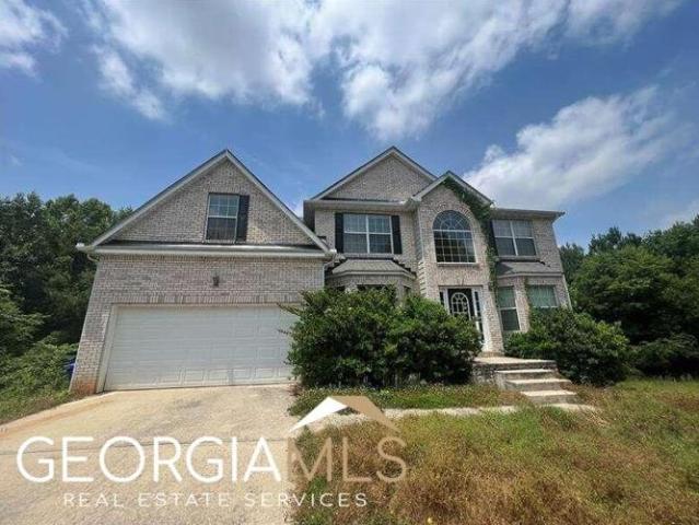 House for sale in Fairburn, Georgia