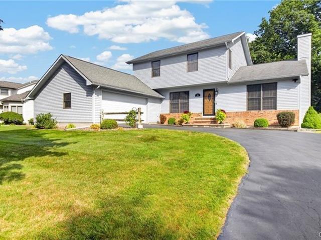 House for sale in Oneida, New York