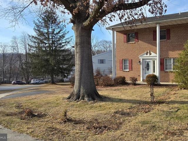 Townhouse for sale in Birdsboro, Pennsylvania