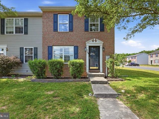 Townhouse for sale in Virginia