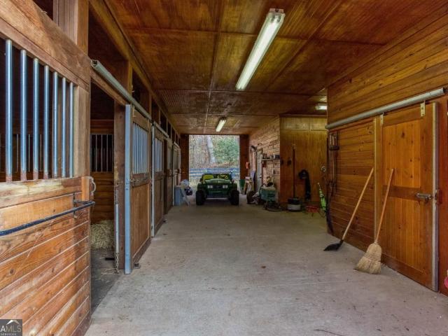 Ranch for sale in Canton, Georgia
