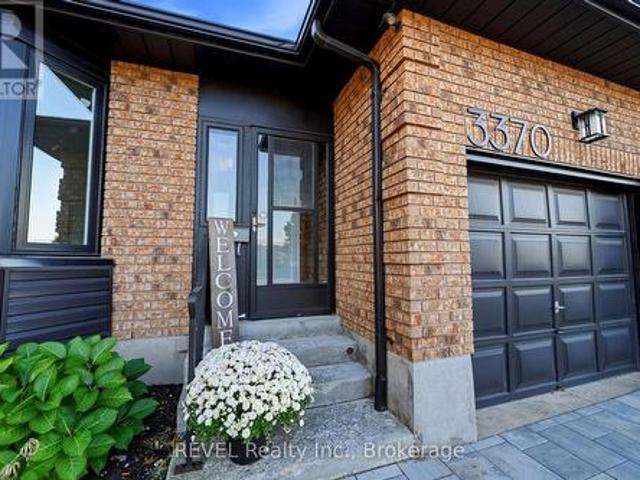 House for sale in Niagara Falls, Golden Horseshoe