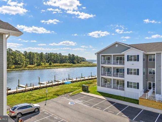 Condo for sale in Delaware