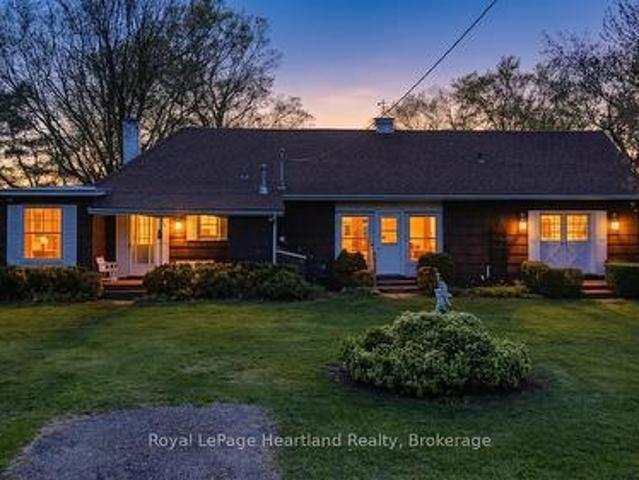 House for sale in Ashfield–colborne–wawanosh, Ontario