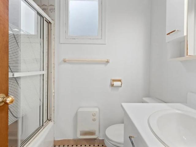 Apartment for rent in Saint-Michel, Montréal