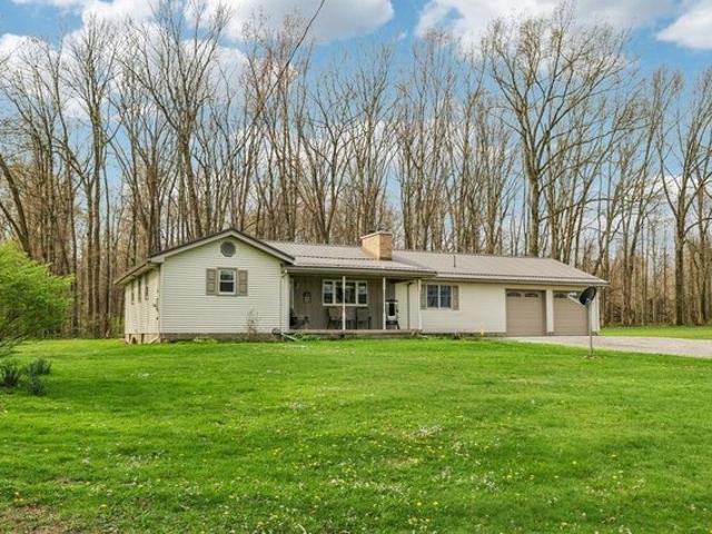 House for sale in Hillsville, Pennsylvania