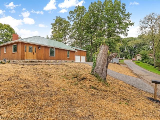 House for sale in Beloit, Columbiana County