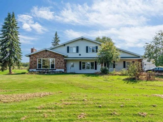 House for sale in Alberta