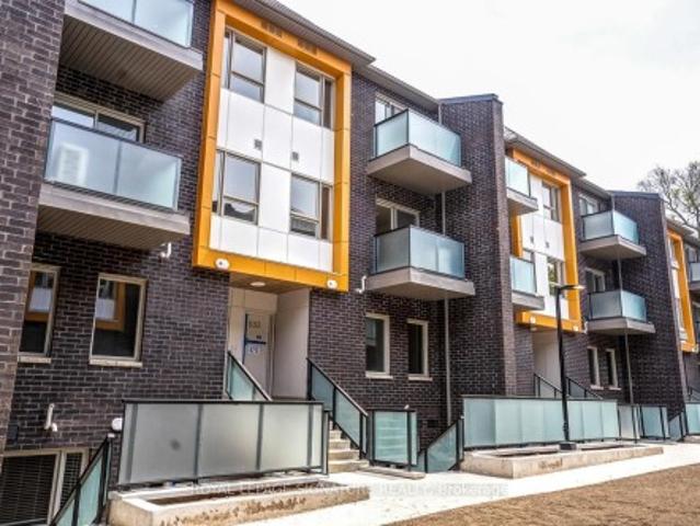 Townhouse for sale in Woburn, Ontario