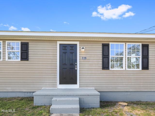 House for sale in Jacksonville, North Carolina