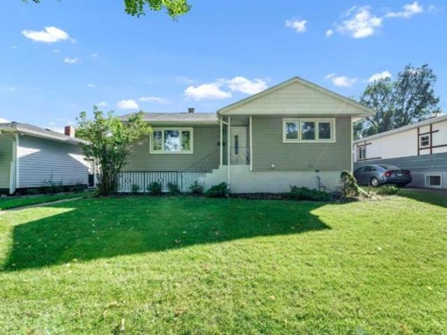 House for sale in Medicine Hat