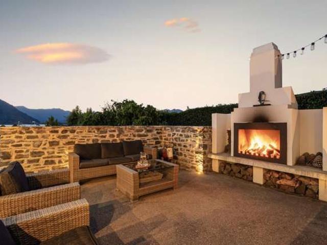 House for sale in Otakou