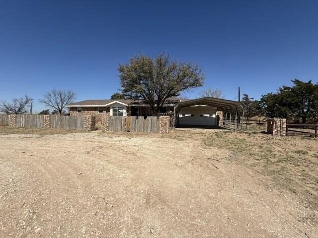 House for sale in Seagraves, Texas
