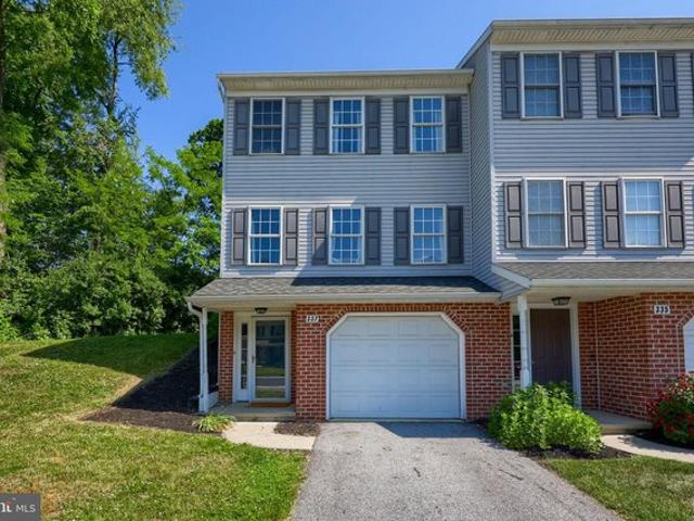 Townhouse for sale in Lititz, Pennsylvania
