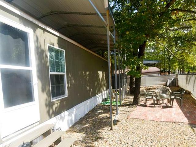 House for sale in Yantis