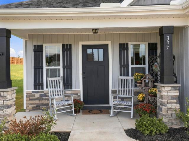 House for sale in Campobello, South Carolina