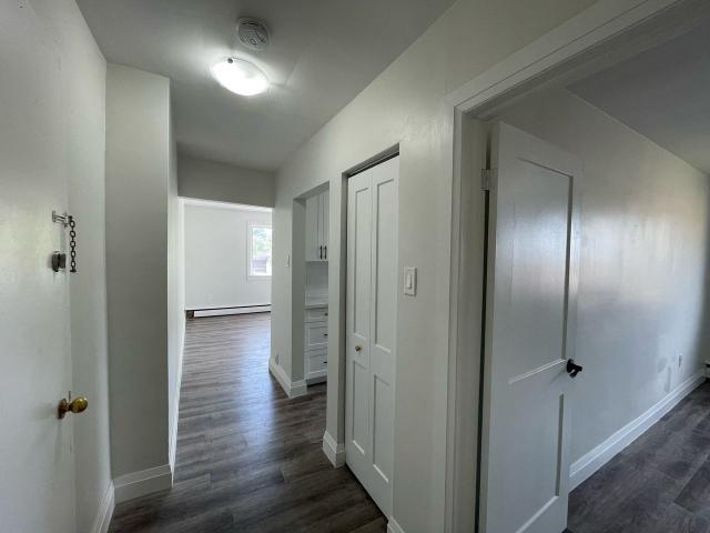 Apartment for rent in Ancaster, Ontario