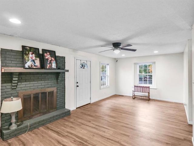House for sale in Adolphus, Kentucky