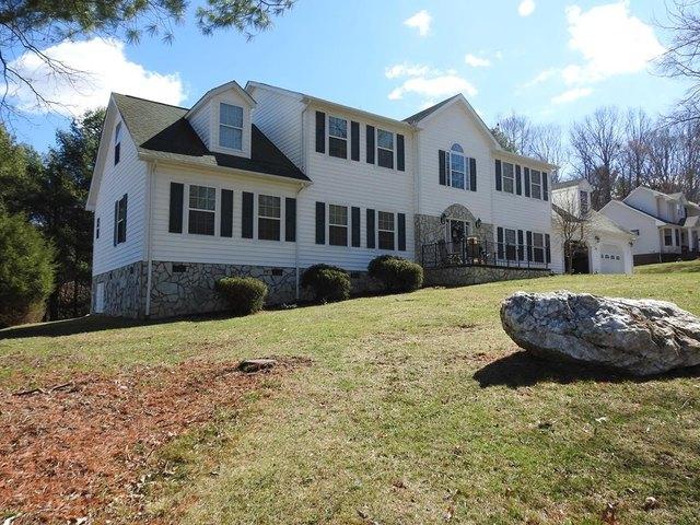 House for sale in Virginia