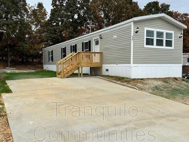 House for rent in Dickson