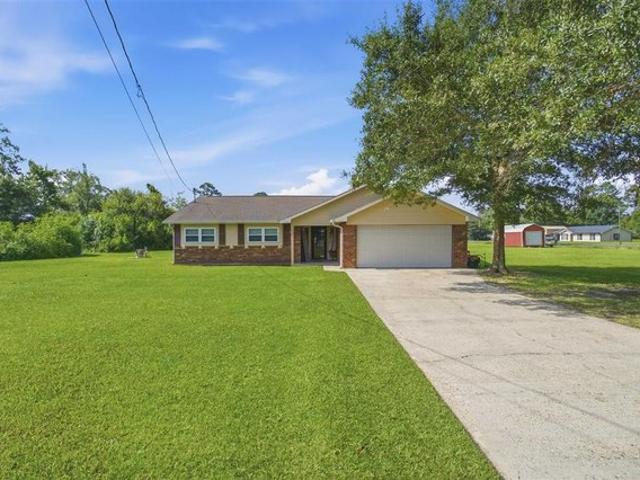 House for sale in Sulphur, Louisiana