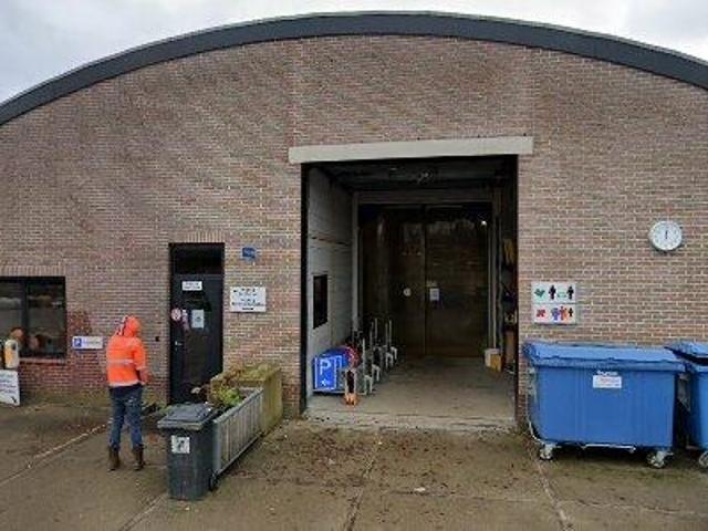 Bedrijfspand te huur in Hoofddorp, Noord Holland