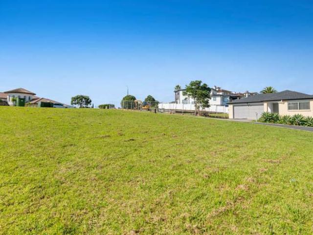 Land for sale in Whangaparaoa