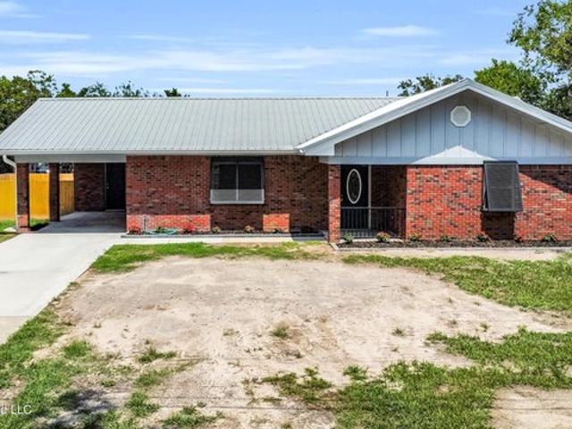 House for sale in Bay Saint Louis, Mississippi