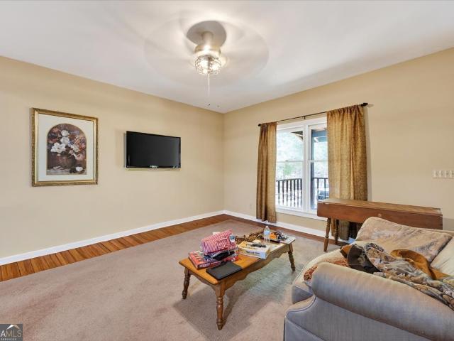 House for sale in Juliette, Georgia