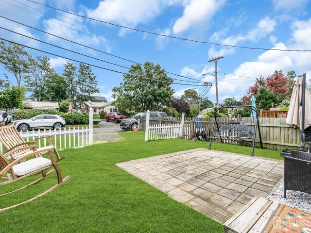 House for sale in Cliffwood, New Jersey