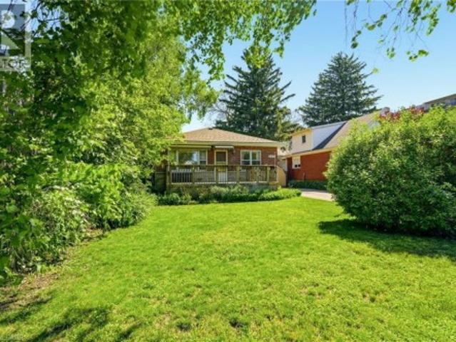 House for sale in Burlington, Ontario