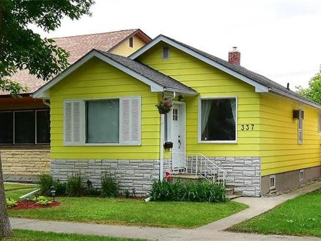 House for sale in East St. Paul, Manitoba
