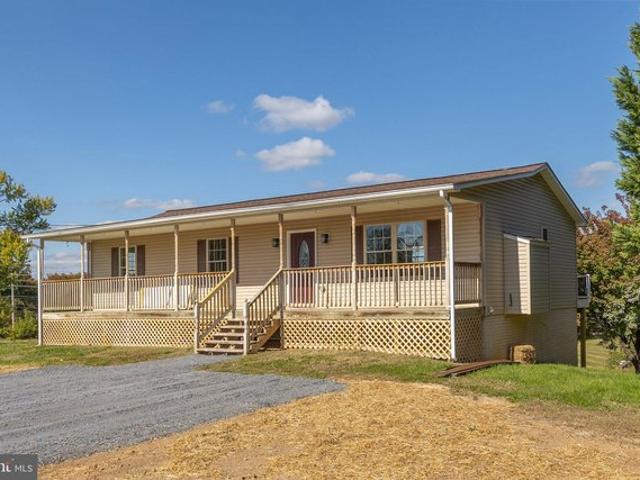 House for sale in Front Royal, Warren County