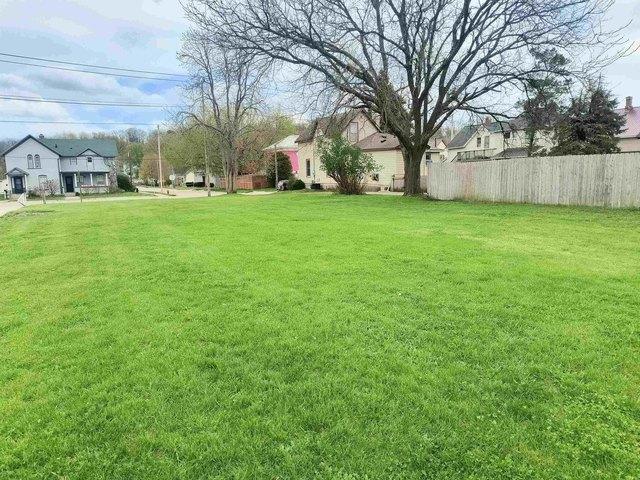 Land for sale in Decorah, Iowa