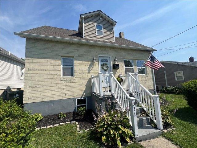 House for sale in Bath, Pennsylvania