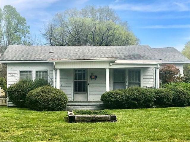 House for sale in Mocksville, North Carolina
