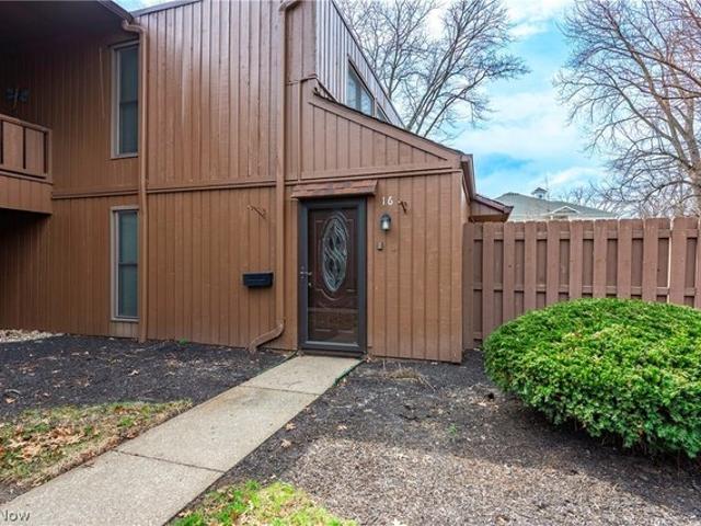 Condo for sale in Avon Lake, Ohio
