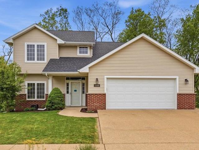 House for sale in Dubuque, Iowa