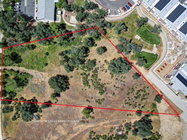 Land for sale in Redding