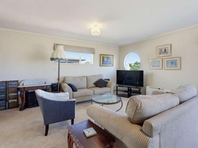 Townhouse for sale in Paraparaumu, Wellington