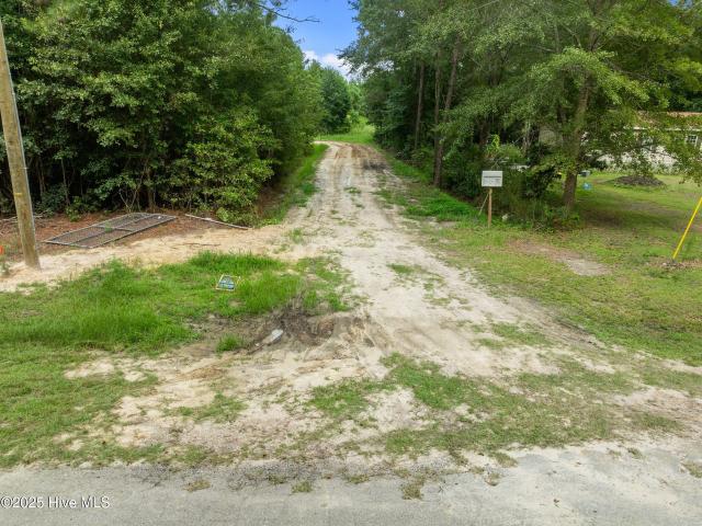 Land for sale in Burgaw, North Carolina