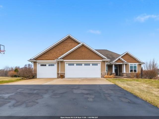 House for sale in Suamico, Wisconsin